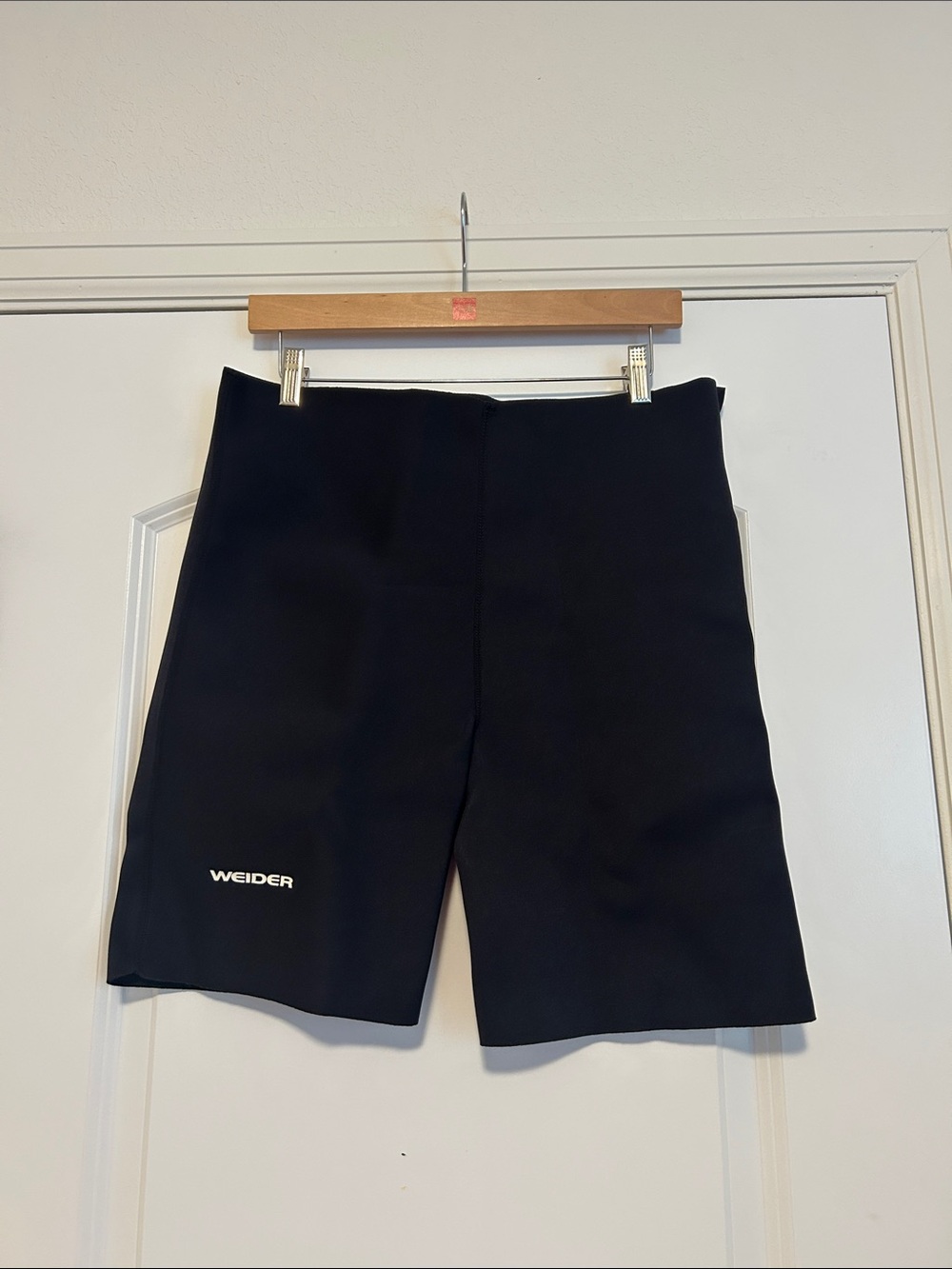 Weider 2XL/3XL Black Slimming Shorts